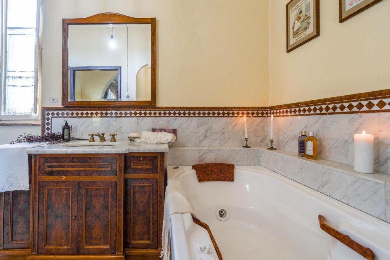 Villa Ines Charme Near Lucca アルトパーショ エクステリア 写真
